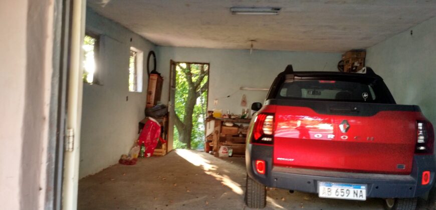 Casa con local comercial sobre Ruta 14 en Los Hornillos