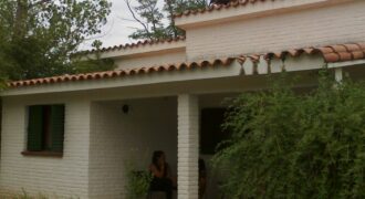 Casa en Barrio Residencial en Nono