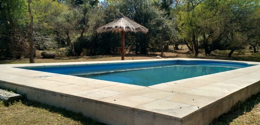 (Alq temp) Chalet de 2 plantas con pileta en El Huaico, Las Calles