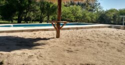 (Alq temp) Chalet de 2 plantas con pileta en El Huaico, Las Calles
