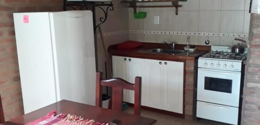 4 cabañas con chalet y pileta a 50 mt del río en Mina Clavero