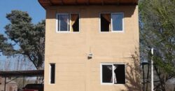 2 casas con pileta sobre ruta en Nono