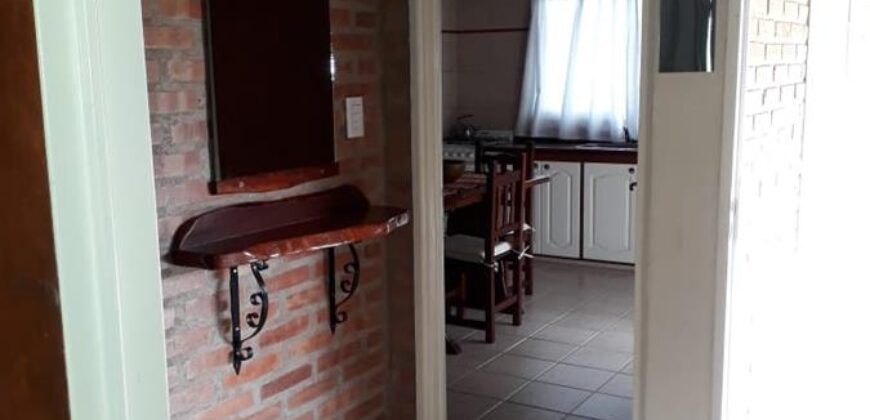 4 cabañas con chalet y pileta a 50 mt del río en Mina Clavero