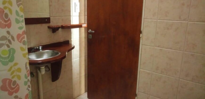 4 cabañas con chalet y pileta a 50 mt del río en Mina Clavero