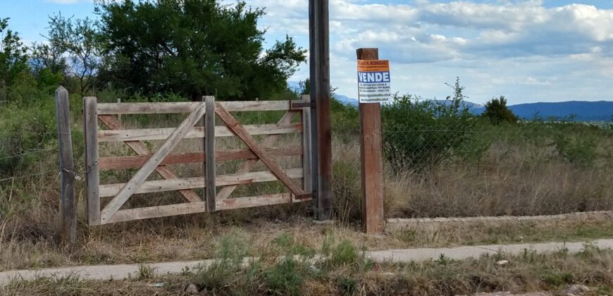 Fracción 3.242 m2 B° Monte Redondo cerca del centro Mina Clavero