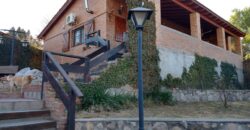 Chalet c/pileta a pocas cuadras del centro de Mina Clavero