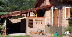 4 cabañas con chalet y pileta a 50 mt del río en Mina Clavero