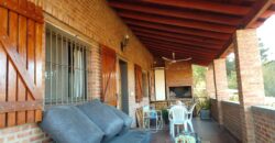 Chalet c/pileta a pocas cuadras del centro de Mina Clavero