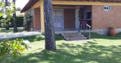 4 cabañas con chalet y pileta a 50 mt del río en Mina Clavero