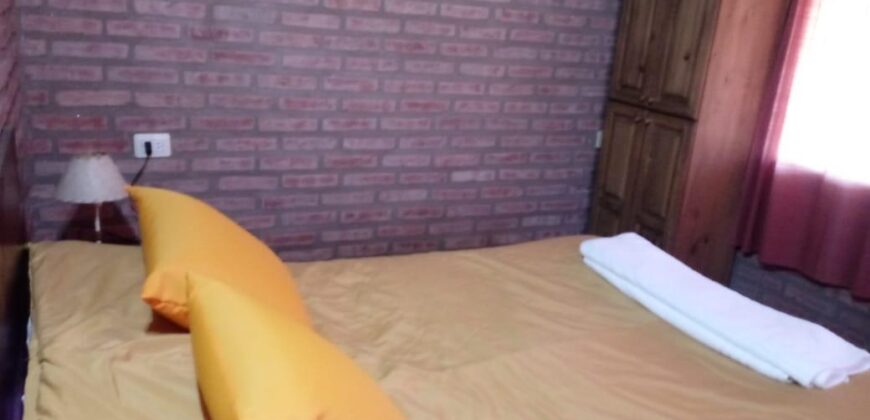 Casa de campo con pileta y lindas vistas en Panaholma