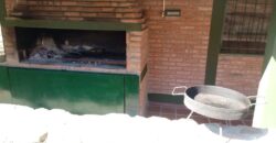 Casa de campo con pileta y lindas vistas en Panaholma