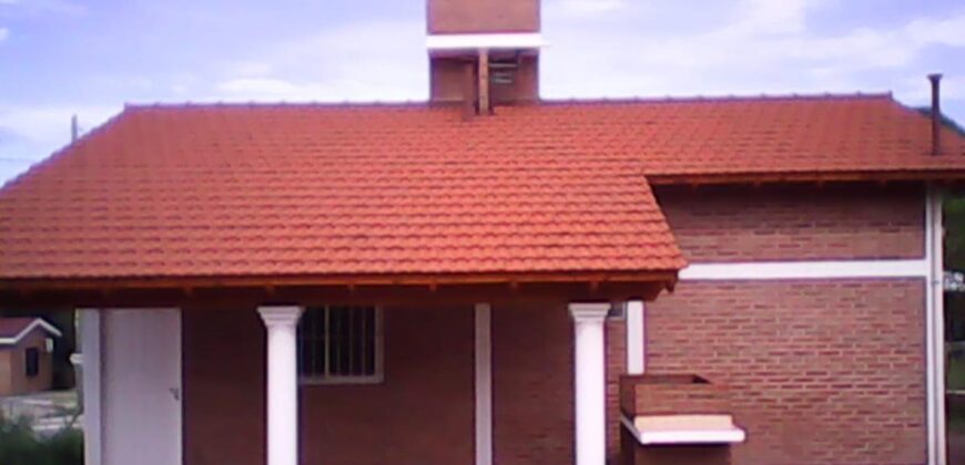 Complejo de 4 cabañas a 30 mt del río en San Lorenzo