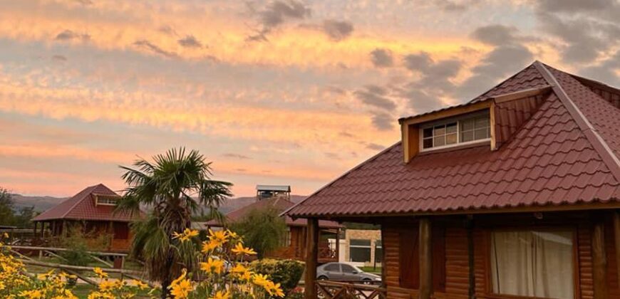 Espectacular complejo de cabañas con pileta climatizada en Nono