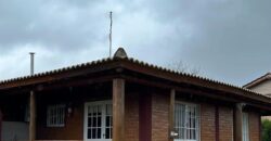 Espectacular complejo de cabañas con pileta climatizada en Nono