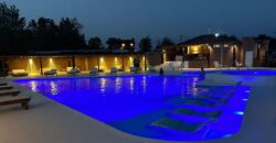 Espectacular complejo de cabañas con pileta climatizada en Nono