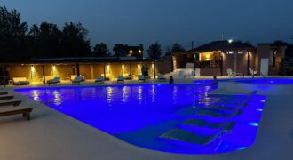 Espectacular complejo de cabañas con pileta climatizada en Nono