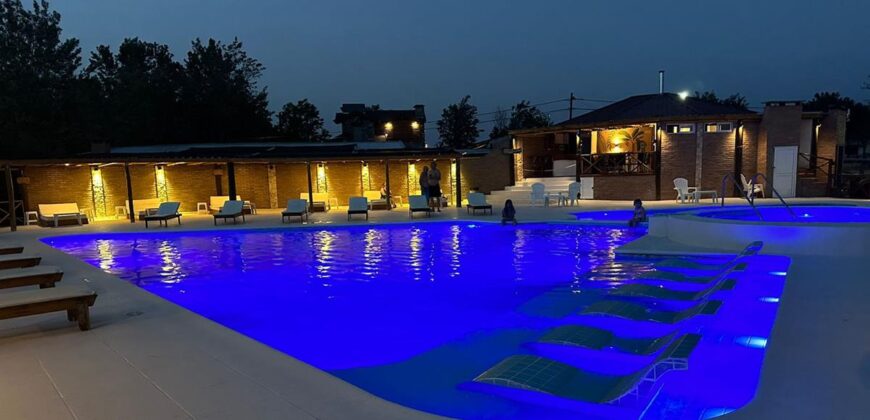 Espectacular complejo de cabañas con pileta climatizada en Nono