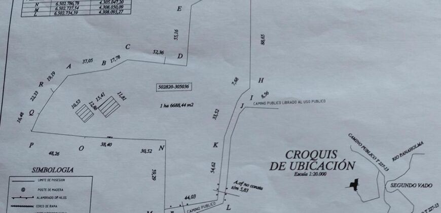 Casa de campo con pileta y lindas vistas en Panaholma