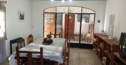 Chalet sobre ruta en Los Hornillos
