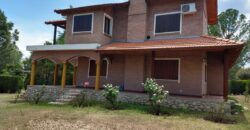 Espectacular !!! chalet 2 plantas con piscina en barrio residencial de Nono