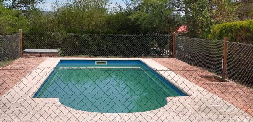 Espectacular !!! chalet 2 plantas con piscina en barrio residencial de Nono