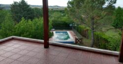 Espectacular !!! chalet 2 plantas con piscina en barrio residencial de Nono