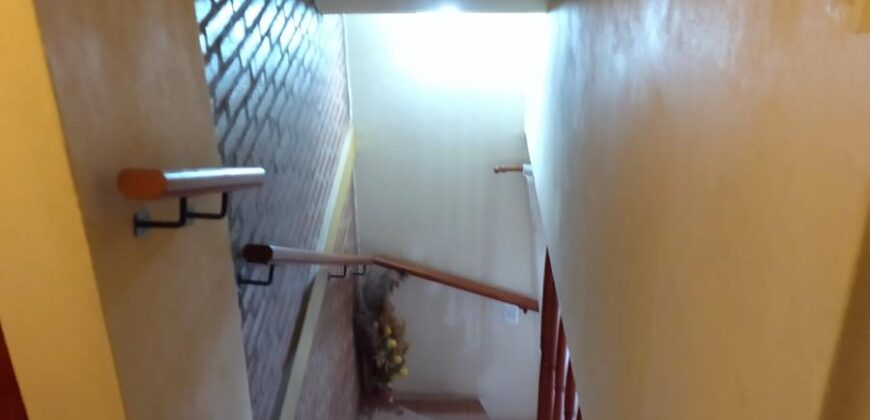 Espectacular !!! chalet 2 plantas con piscina en barrio residencial de Nono