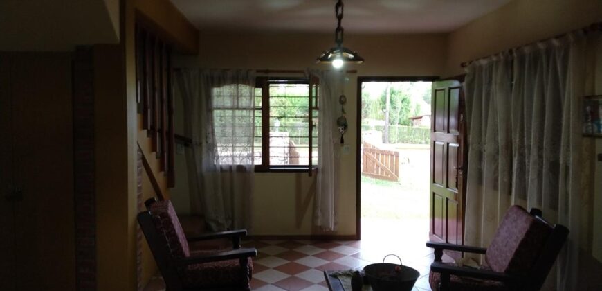 Espectacular !!! chalet 2 plantas con piscina en barrio residencial de Nono