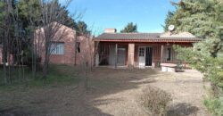Chalet 3 dorm con amplio parque y vista a las sierras