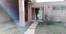 Chalet 3 dorm con amplio parque y vista a las sierras