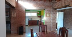 Chalet 3 dorm con amplio parque y vista a las sierras