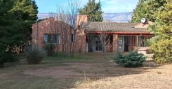 Chalet 3 dorm con amplio parque y vista a las sierras