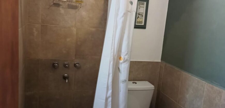 Chalet con cabaña, acequia y pileta con vistas únicas en la reserva de Los Hornillos