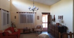 Chalet con cabaña, acequia y pileta con vistas únicas en la reserva de Los Hornillos