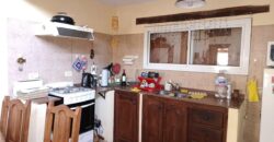 Chalet con cabaña, acequia y pileta con vistas únicas en la reserva de Los Hornillos