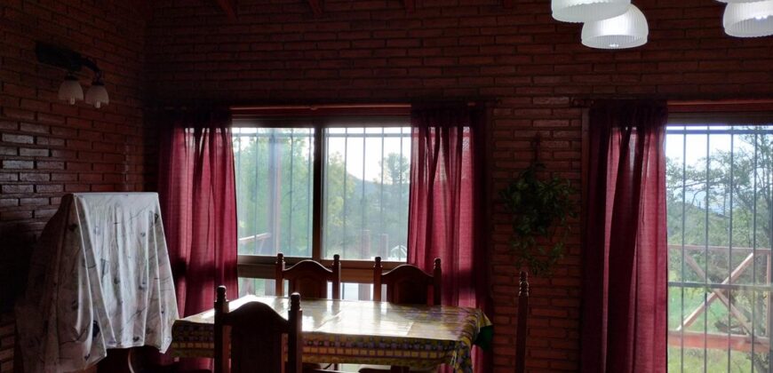 Chalet con pileta en Las Rabonas con lindas vistas