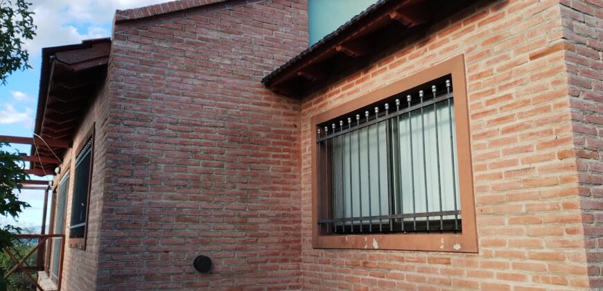 Chalet con pileta en Las Rabonas con lindas vistas