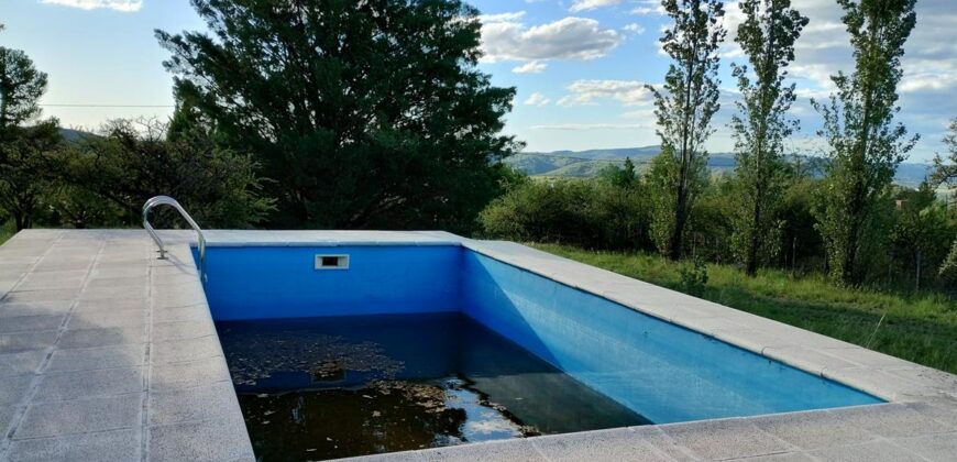 Chalet con pileta en Las Rabonas con lindas vistas