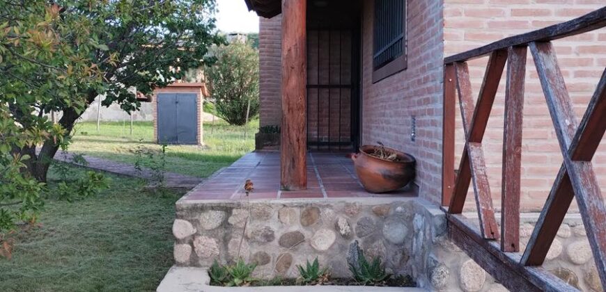 Chalet con pileta en Las Rabonas con lindas vistas