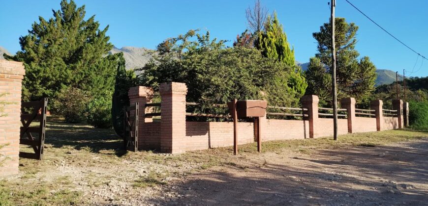 Chalet con pileta en Las Rabonas con lindas vistas