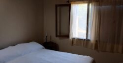 Complejo de apart y chalet con amplia pileta,  gran parque y vistas