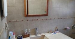Complejo de apart y chalet con amplia pileta,  gran parque y vistas