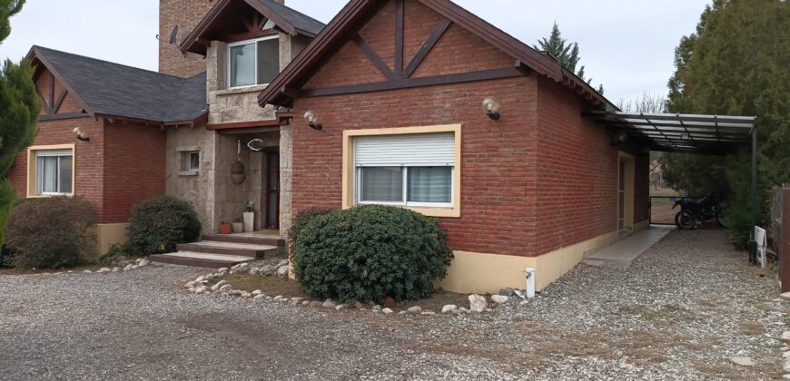 Excelente Chalet En Barrio Cerrado Terrazas Del Valle, Arroyo De Los Patos