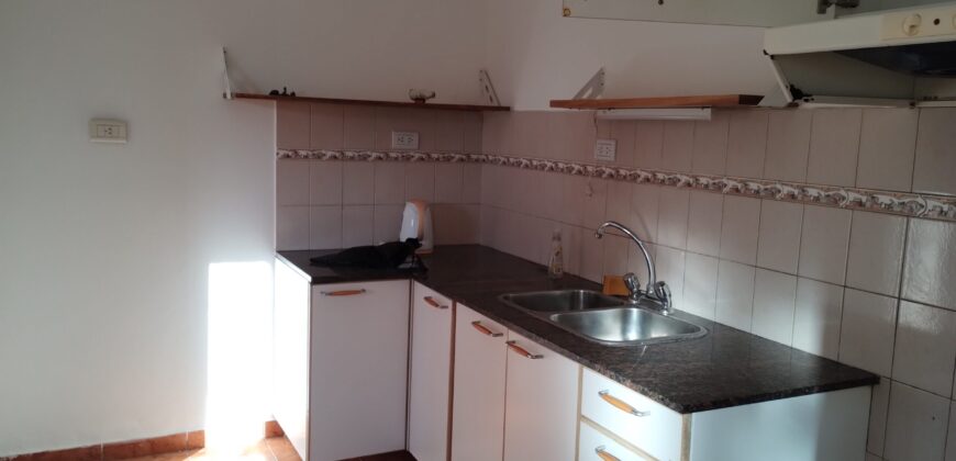 Hermoso chalet 2 plantas con quincho en Barrio Residencial Mina Clavero