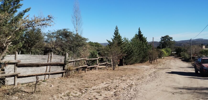 Complejo De Cabañas Y Monoambientes Con Pileta En Las Rabonas