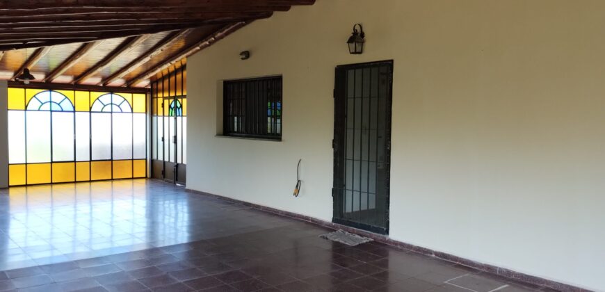Chalet nuevo de 3 dormitorios y dependencias en Mina Clavero