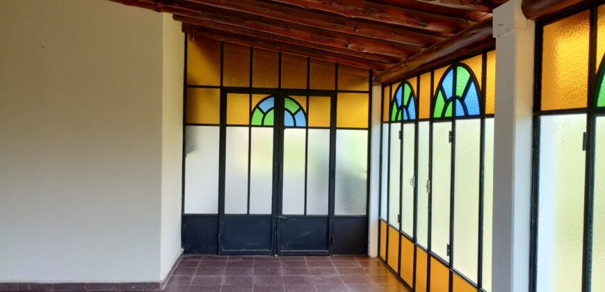 Chalet nuevo de 3 dormitorios y dependencias en Mina Clavero