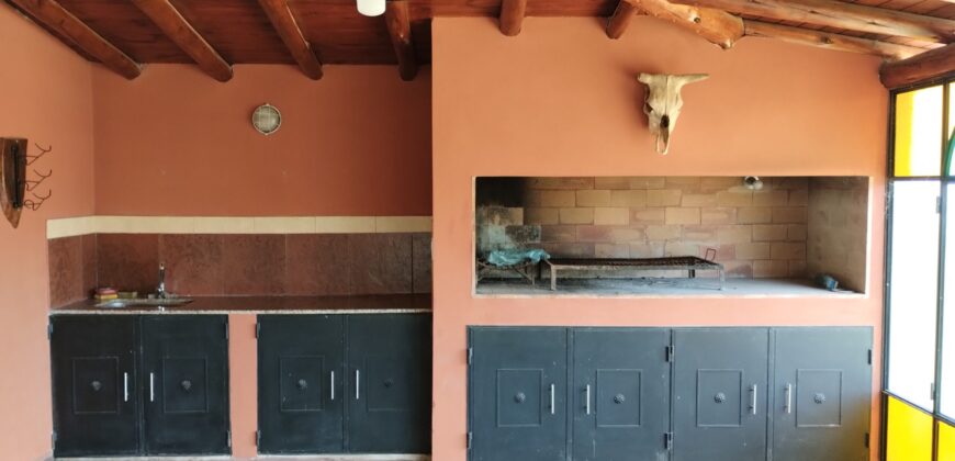 Chalet nuevo de 3 dormitorios y dependencias en Mina Clavero
