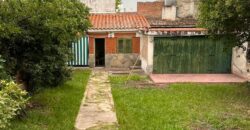 Chalet con departamentos independientes, barrio centro Mina Clavero