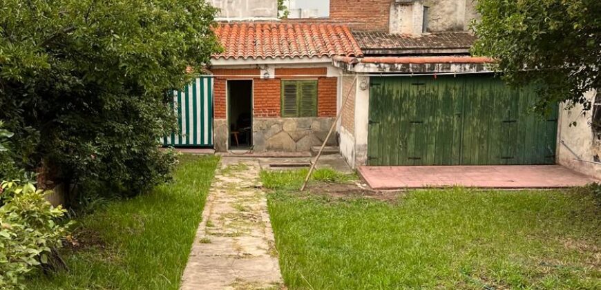 Chalet con departamentos independientes, barrio centro Mina Clavero